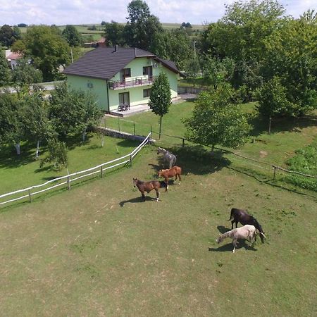 Green Apartment Plitvice Раковица Экстерьер фото